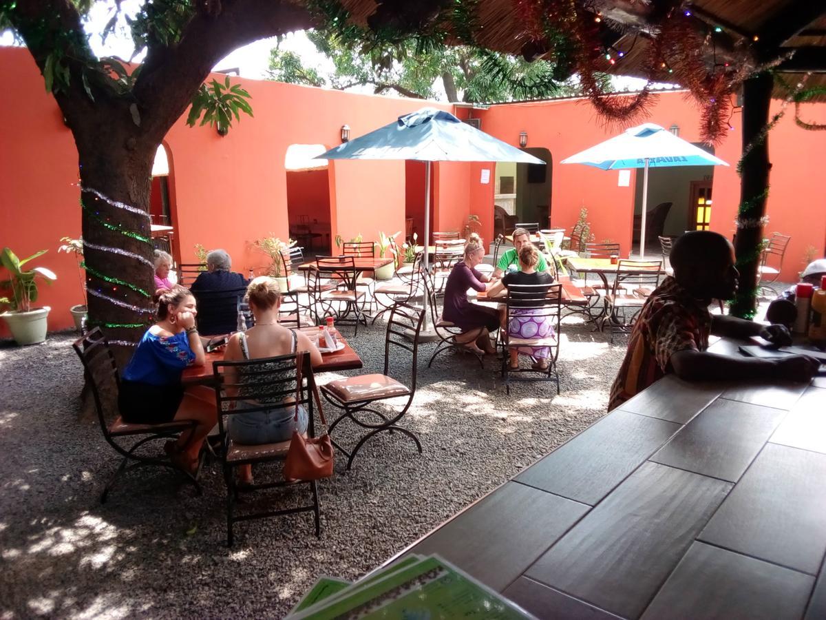 הוסטל ליבינגסטון Cafe Zambezi House Of Africa מראה חיצוני תמונה