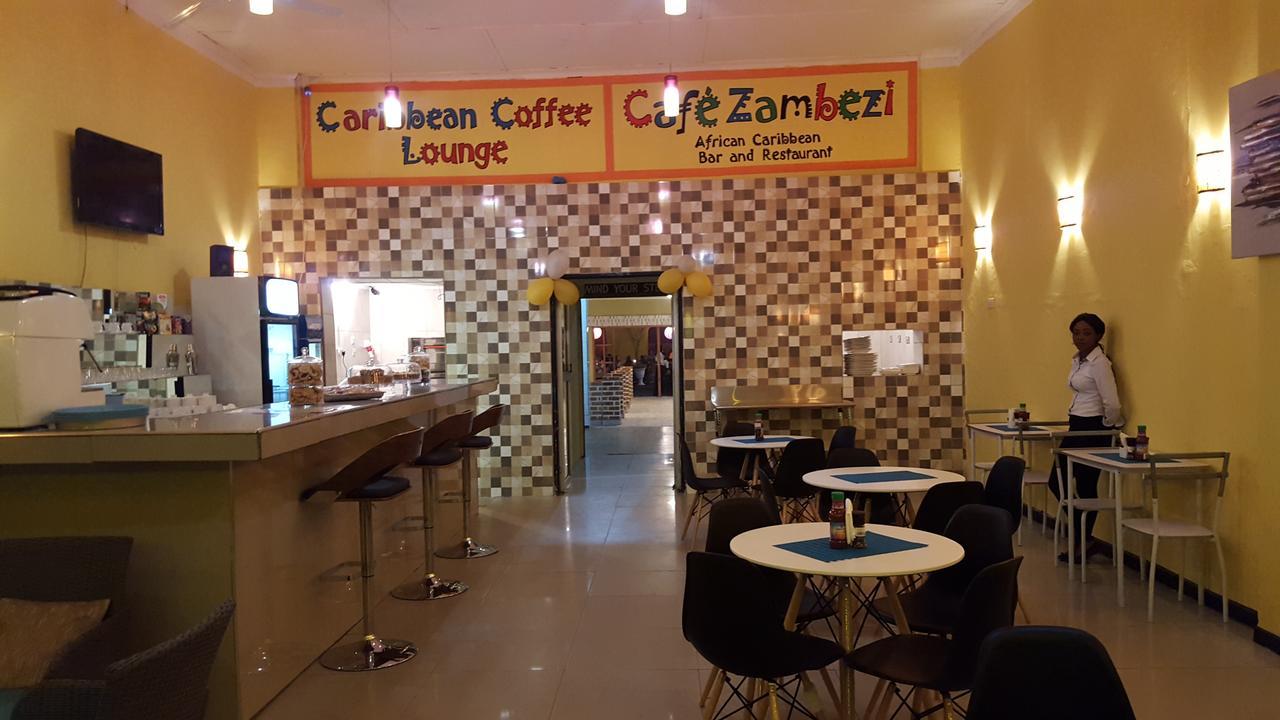 הוסטל ליבינגסטון Cafe Zambezi House Of Africa מראה חיצוני תמונה